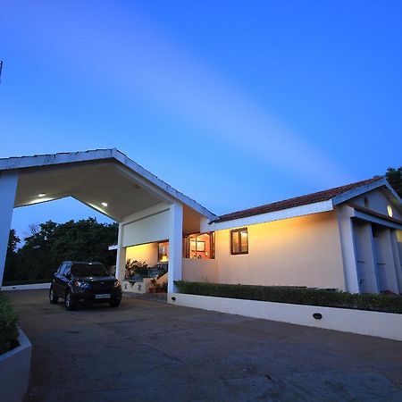 The Ashok Beach Resort Pondicherry Esterno foto