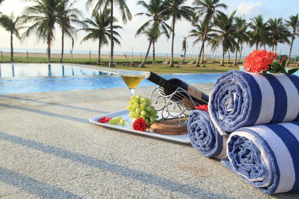 The Ashok Beach Resort Pondicherry Esterno foto