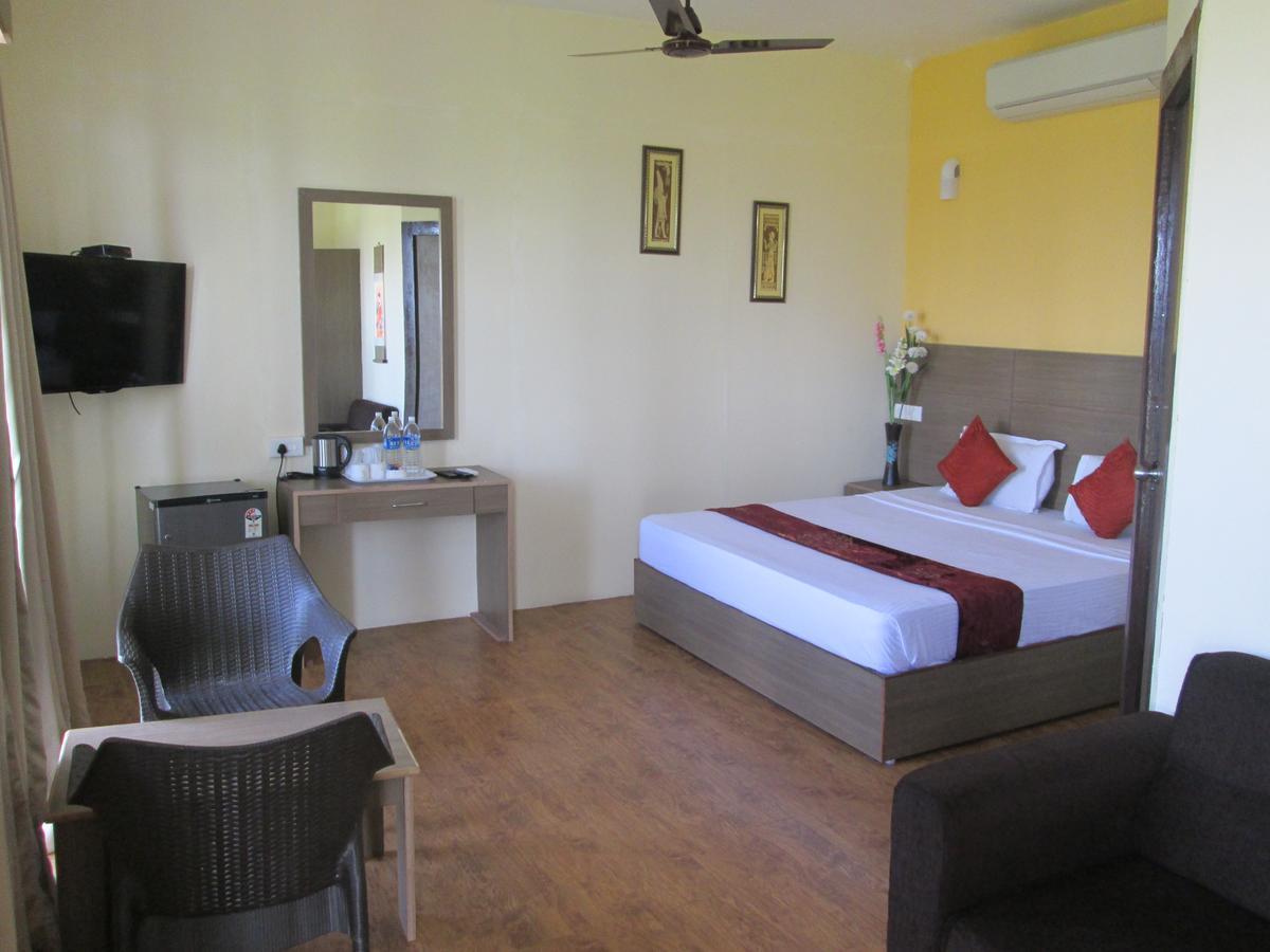 The Ashok Beach Resort Pondicherry Esterno foto